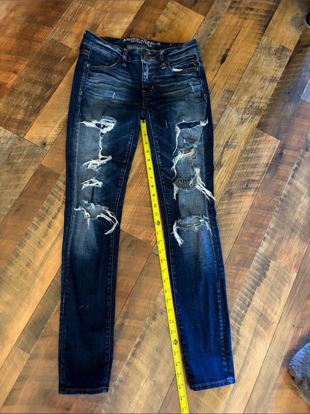 American Eagle Outfitters Distressed Dark Blue Skinny Jeans